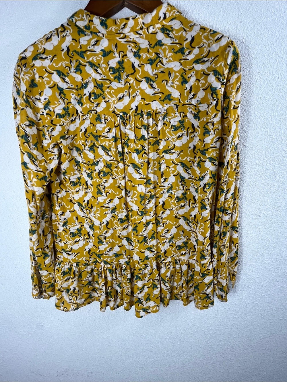 Maeve Anthropologie Shirt Womens 6 Yellow Rabbit Print Peplum Long Sleeve Ruffle - Picture 2 of 13